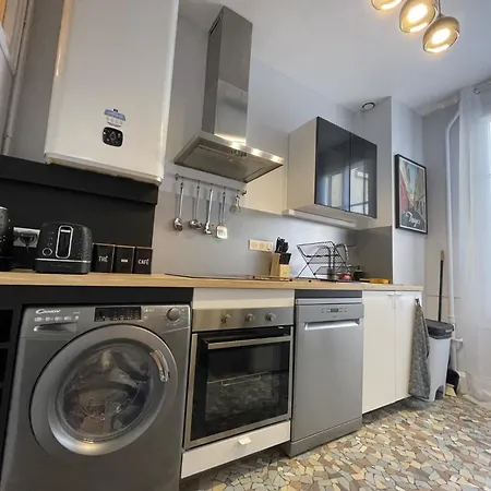 Appartement Le Treize Au Coeur Du Bouchon à Troyes Extérieur photo