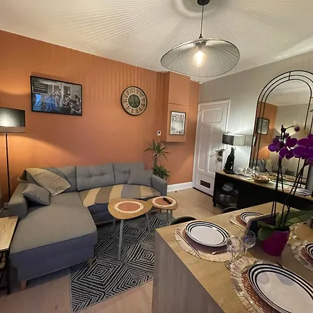 Appartement Le Treize Au Coeur Du Bouchon à Troyes Extérieur photo